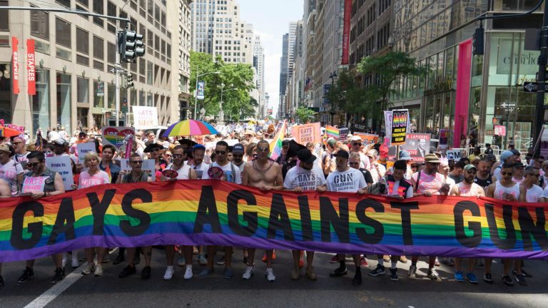 Les GAG lors de la Marche des fiertés de New York en 2017