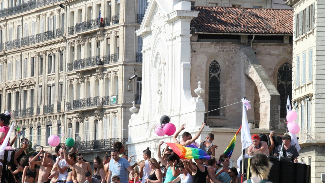 La Pride à Marseille sur le Vieux port en 2014