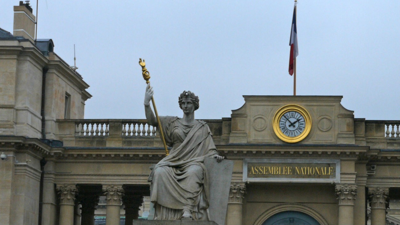 Assemblée nationale loi asile immigration