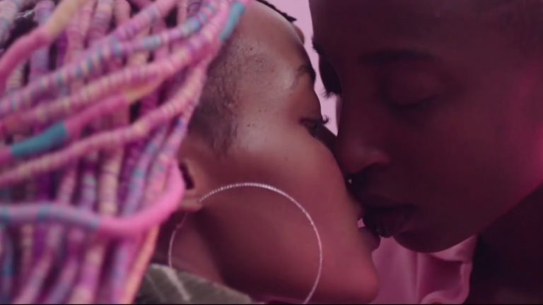 Extrait de Rafiki, réalisé par Wanuri Kahiu