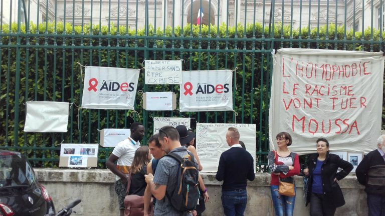 Rassemblement à Nîmes en soutien à Moussa - @SadeddineAides / Twitter