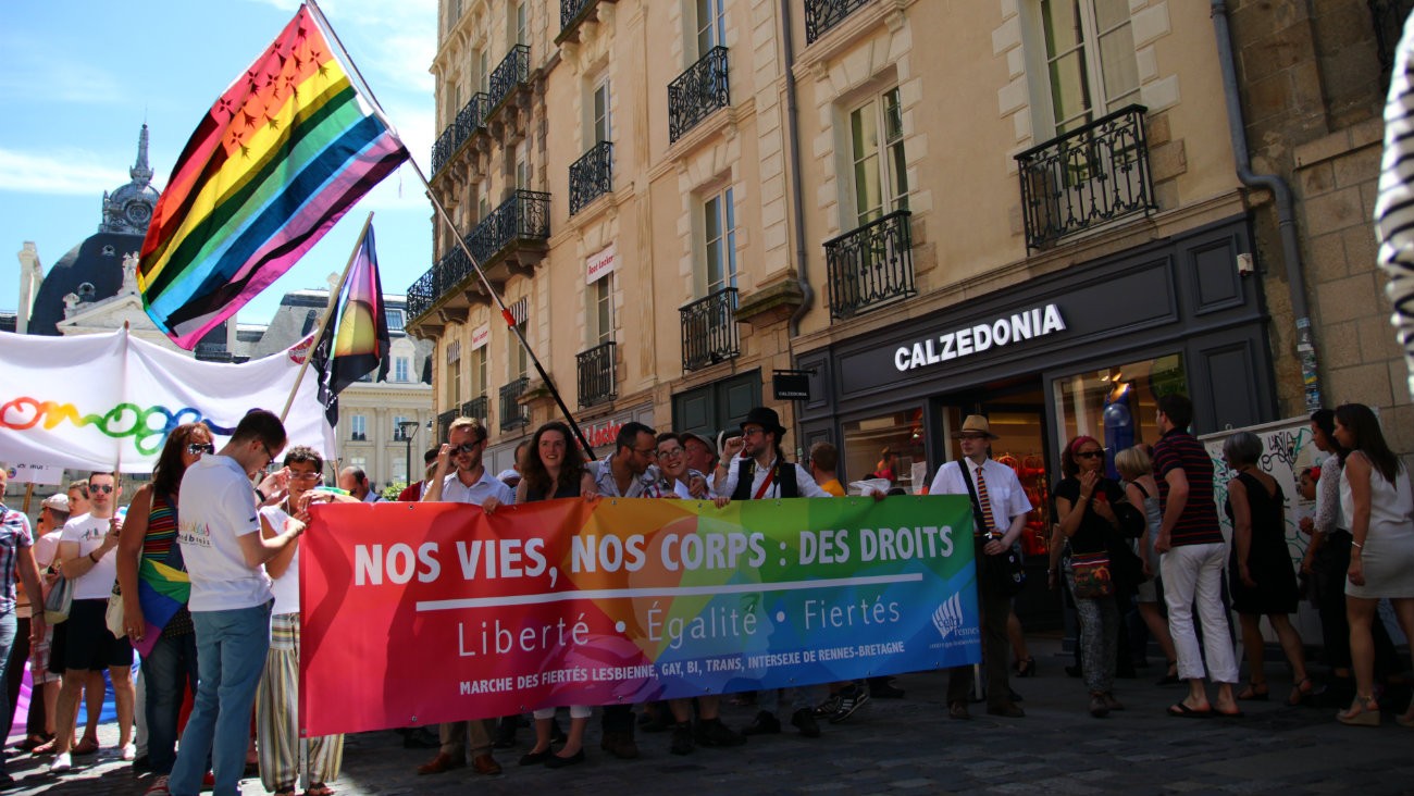 Des militant.e.s lors de la Marche des fiertés de Rennes en 2014
