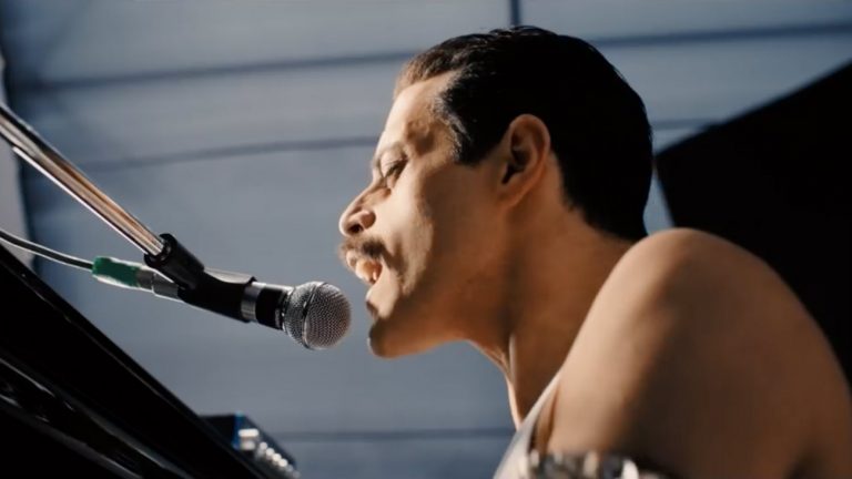 Rami Malek en Freddie Mercury dans Bohemian Rhapsody - 20th Century Fox / Youtube