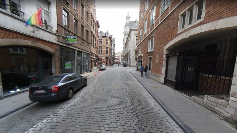 Rue du marché au charbon à Bruxelles - Google Streetview