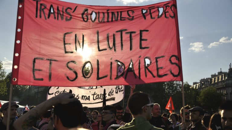 Rassemblement à Paris en 2012 - LGBTI75 / Flickr