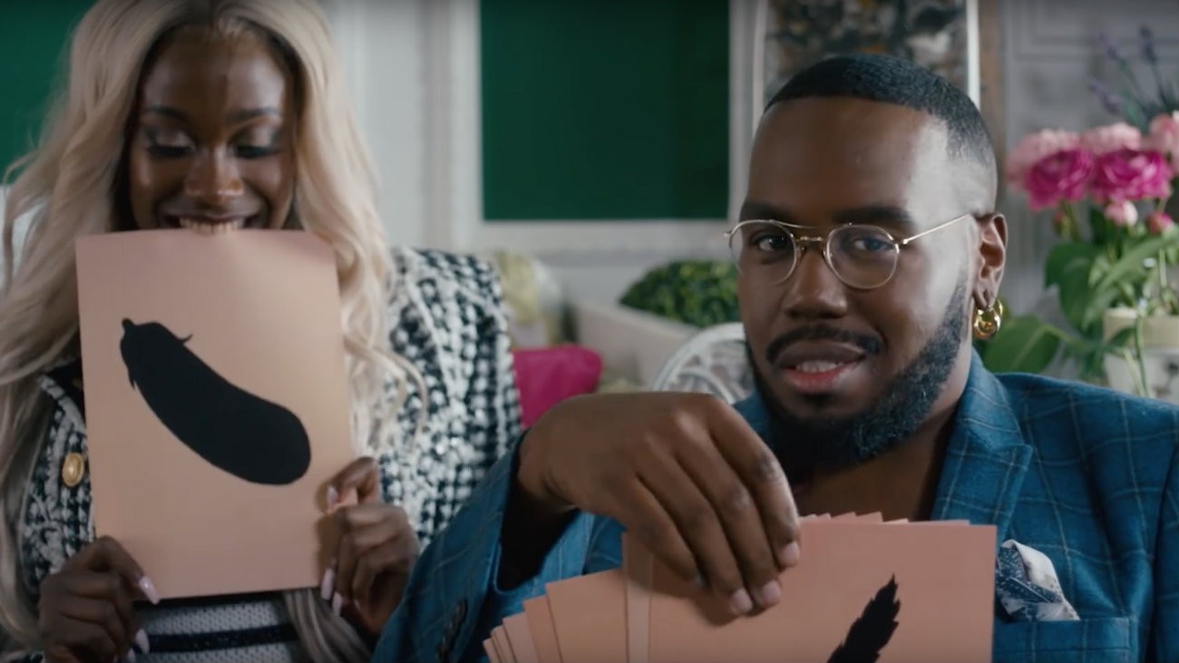 Kiddy Smile dans le clip de « Dickmatized »