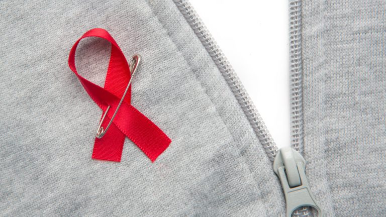 La France accueillera la conférence du Fonds mondial de lutte contre le sida en 2019