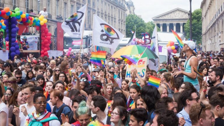 Marche des fiertés de Paris, juin 2017 - Neil Anton Dumas / Shutterstock