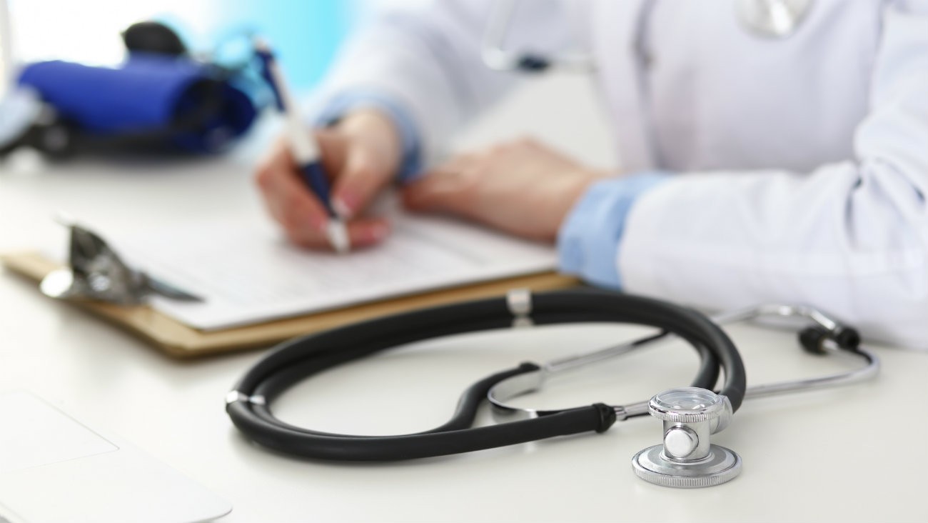 Consultation avec un médecin - Andrei_R / Shutterstock