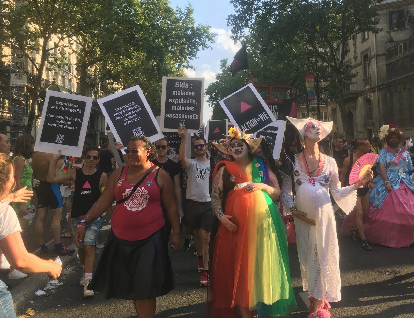 Les Soeurs de la Perpétuelle Indulgence suivies de Act Up-Paris - Philippe Peyre DR