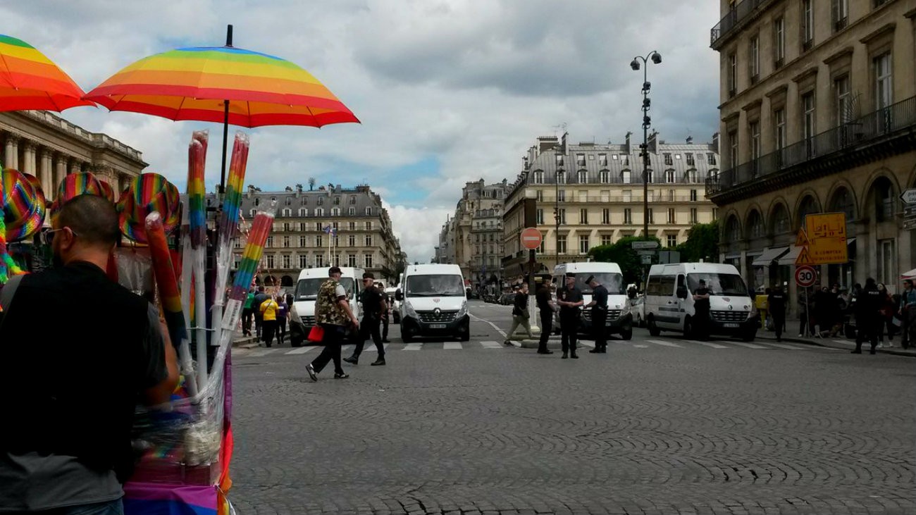 Marche des fiertes sous surveillance