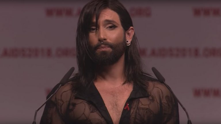 Revivez le discours émouvant de Conchita Wurst à la Conférence internationale sur le sida