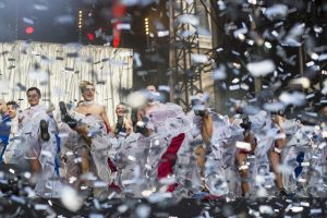 french cancan spectacle danse cérémonie cloture gay games paris 2018