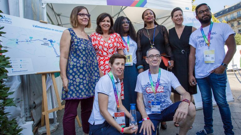 Une maire et deux ministres inaugurent le village des Gay Games
