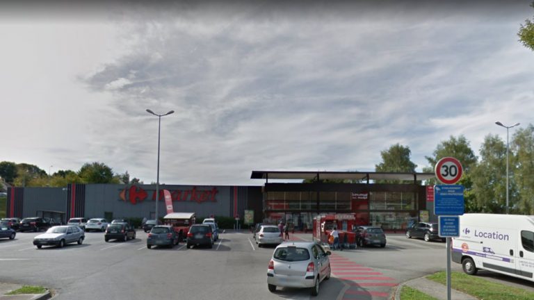 Le parking du Carrefour Market où s'est produit l'agression - Capture d'écran Google Street View / Google Maps
