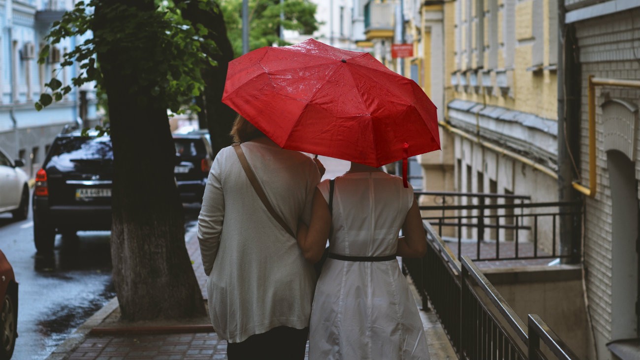 Mes clientes hétéros singent le porno lesbien » une escort lesbienne témoigne photo photo