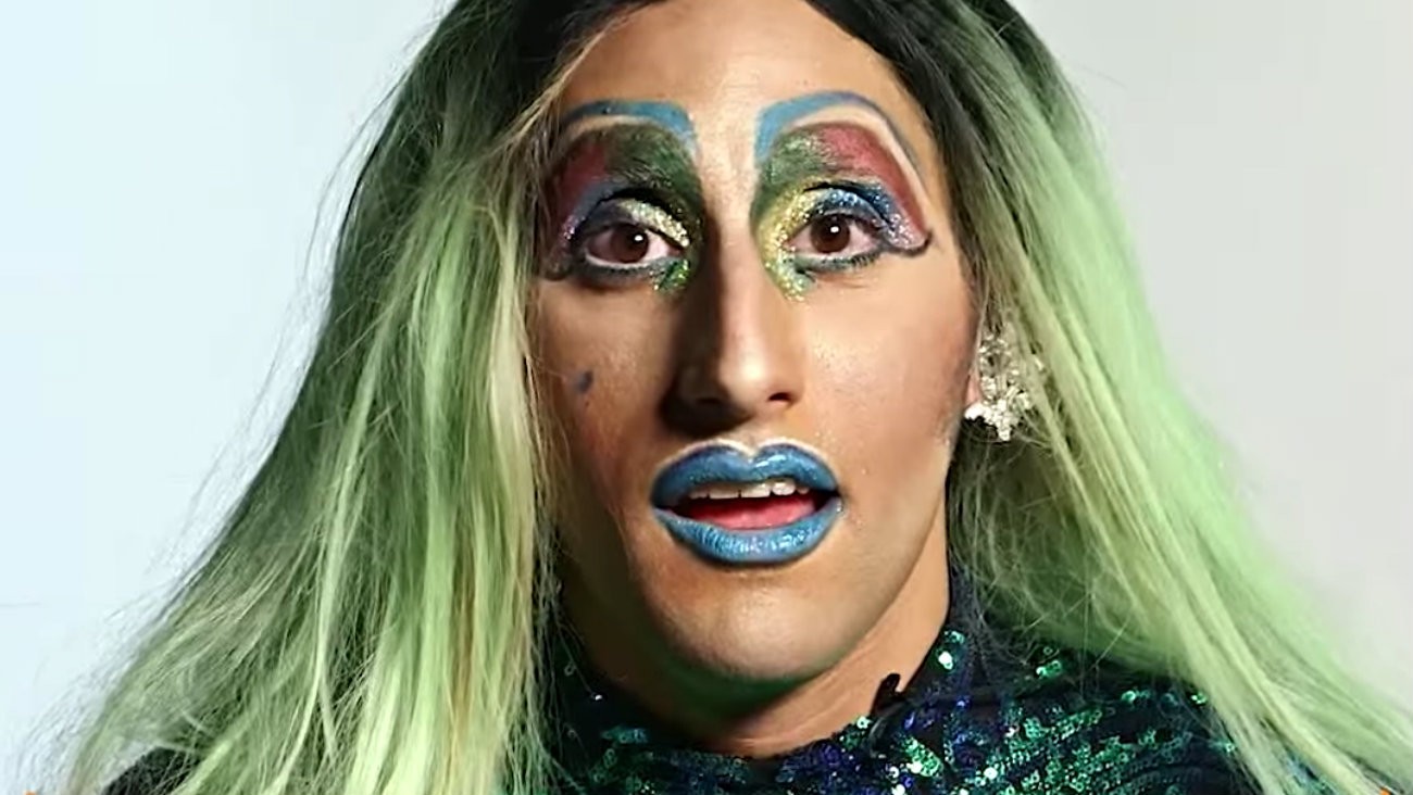 Glamrou drag queen irako-britannique gay non-binaire musulmane parle de physique quantique a la bbc