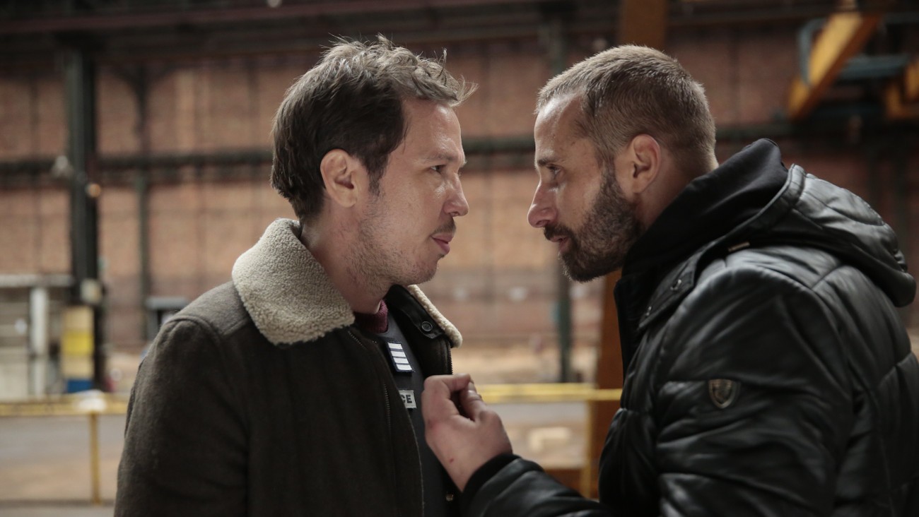 Reda Kateb et Matthias Schoenaerts dans « Frères Ennemis »