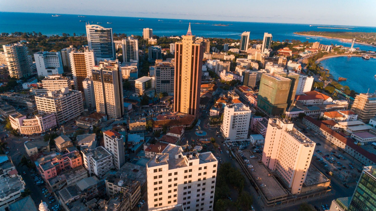 Vue aérienne de Dar-es-salam, en Tanzanie - Explorer / Shutterstock