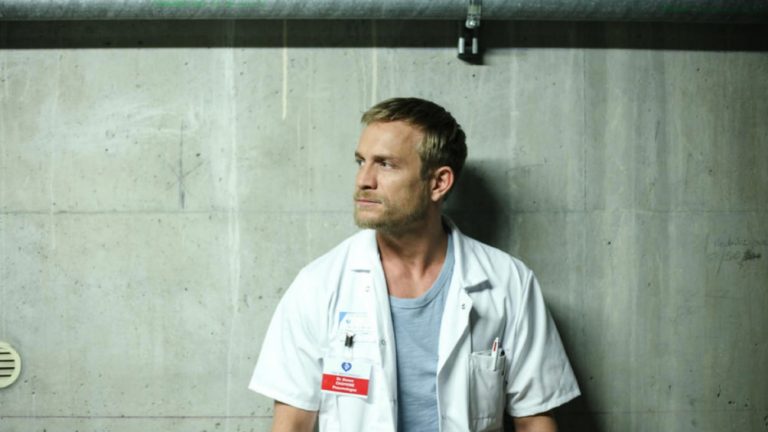 Jeremie Renier dans « L'Ordre des médecins », de David Roux - DR