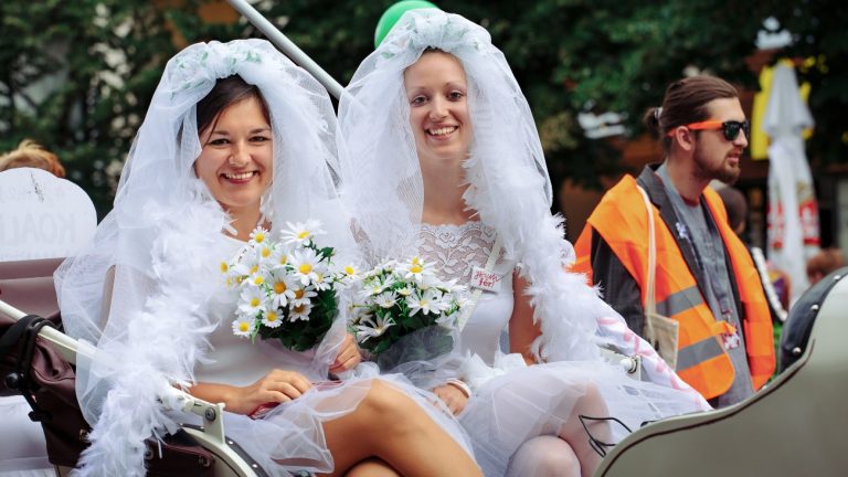 Republique-tcheque-mariage-tous-LGBT