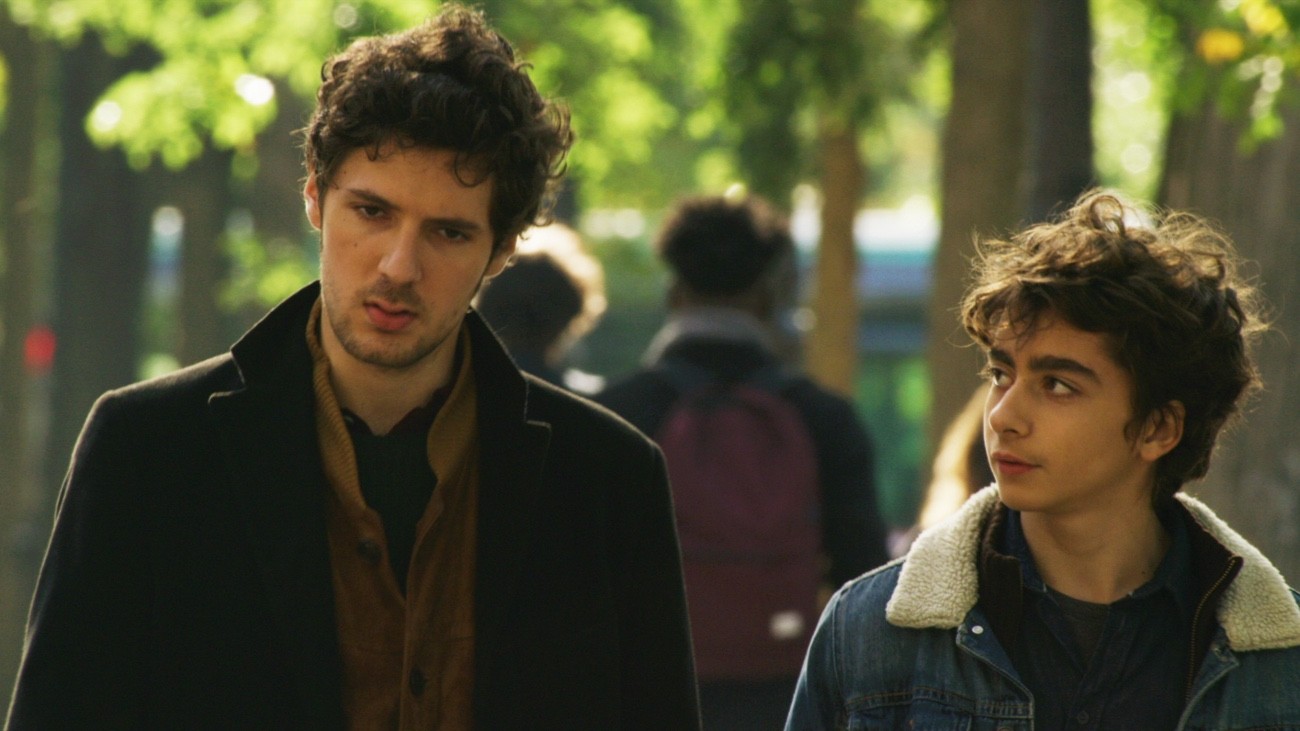Vincent Lacoste et Mathieu Capella, dans « Deux Fils », de Félix Moati
