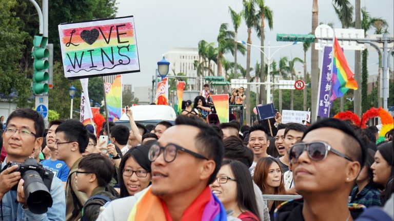 taiwan-loi-mariage-LGBT-presentee