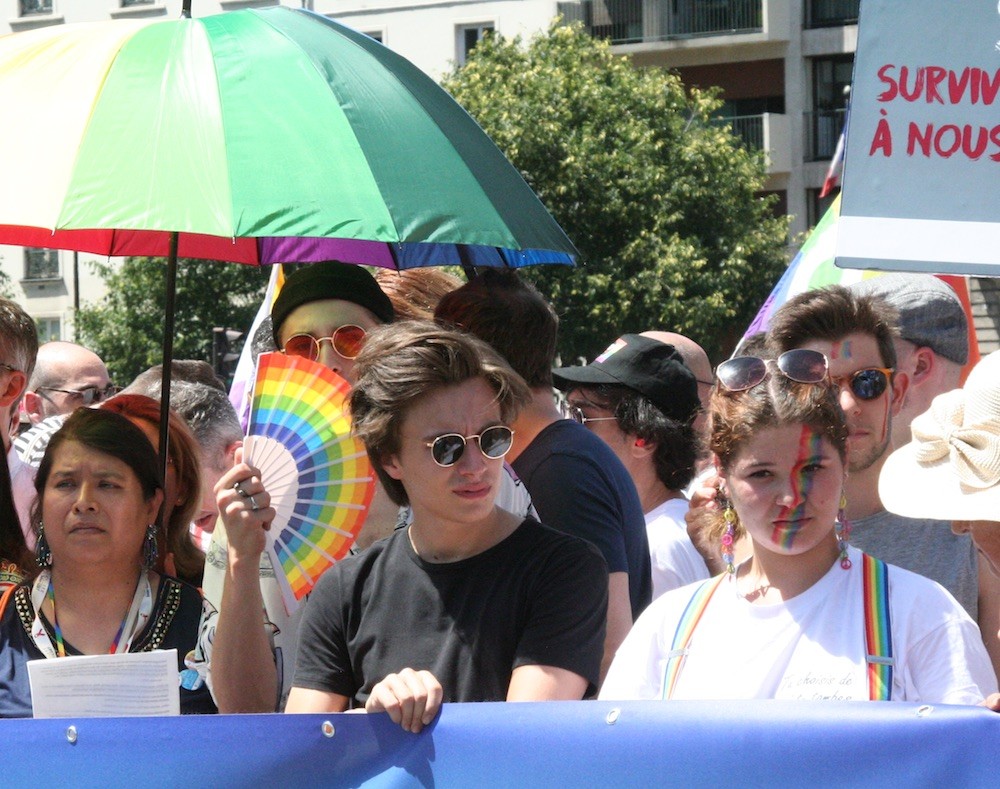 Le cast de SKAM France à la Marche des Fiertés 2019