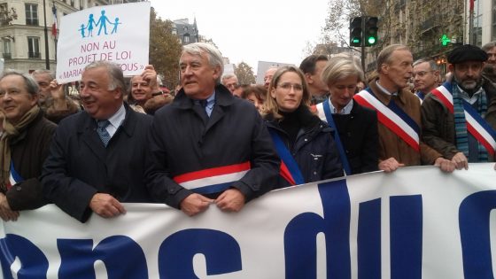 Le Conseil de Paris vote une place Claude-Goasguen après un échange houleux