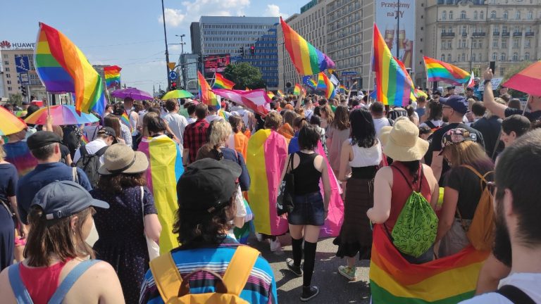 marche des fiertés varsovie