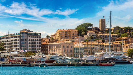 Fermeture d’une mosquée de Cannes : une décision « injuste et injustifiée », selon le recteur