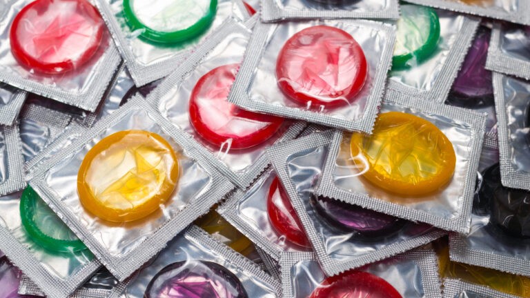 Une première marque de préservatifs officiellement autorisée pour le sexe anal aux Etats-Unis