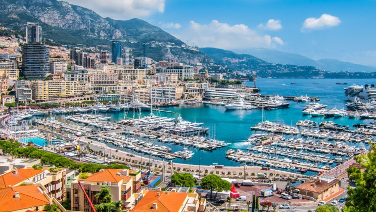 Vue sur le port de Monte-Carlo