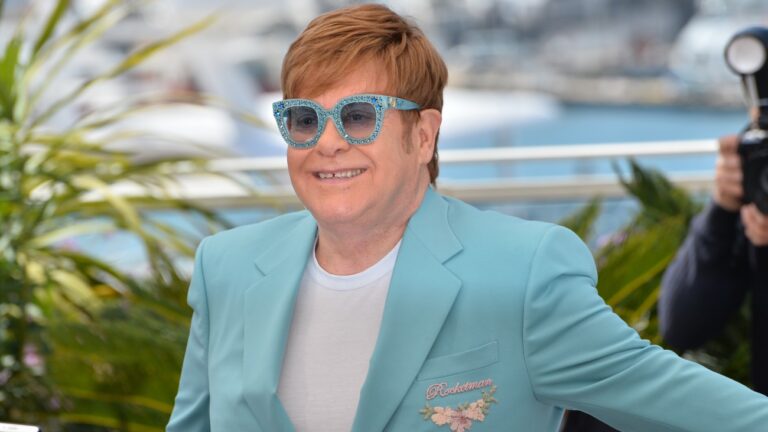 Elton John à Cannes, en 2019 - Featureflash Photo Agency / Shutterstock