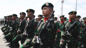 Des soldats de l'armée indonésienne en 2011 - zahirul alwan / Shutterstock
