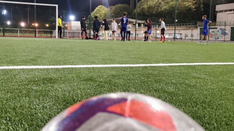 Entraînement de football avec l'association Transpire et le FC Paris Arc-en-ciel - DR