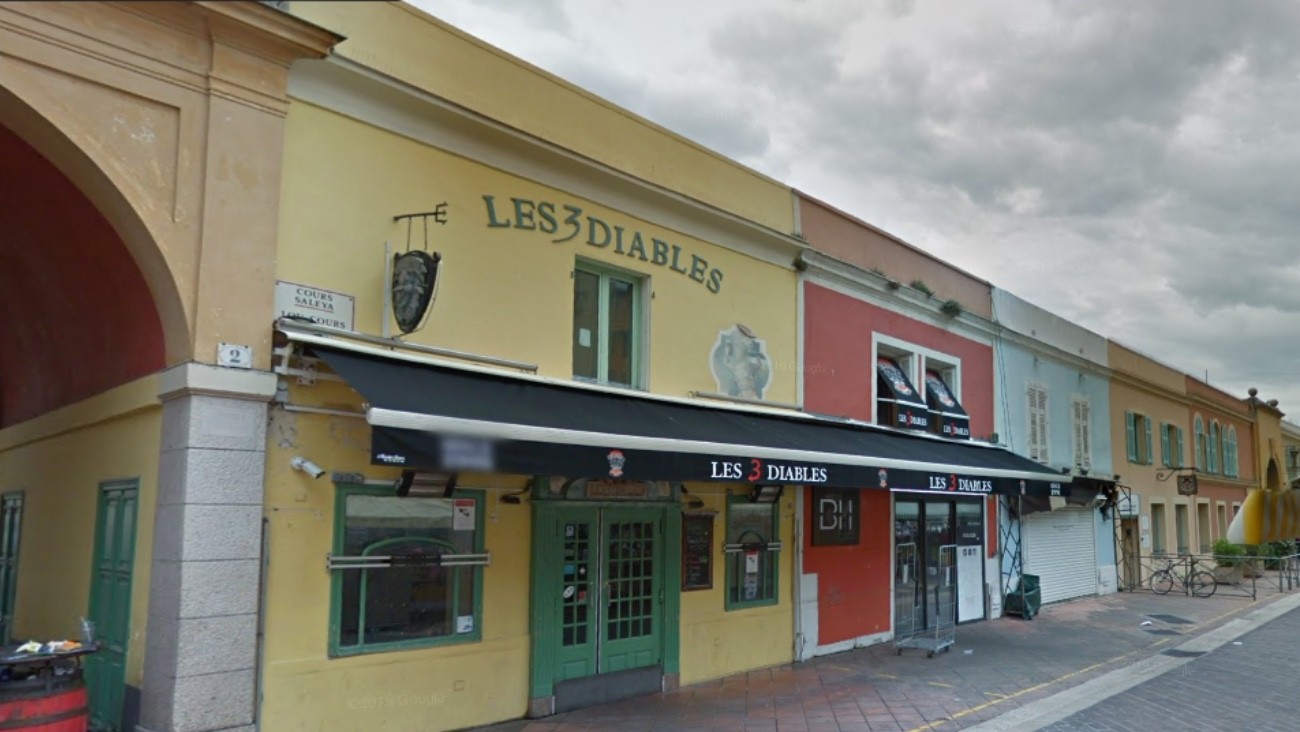 C'est dans ce bar qu'Arturo et ses deux amis ont été agressés - Capture d'écran / Google Maps
