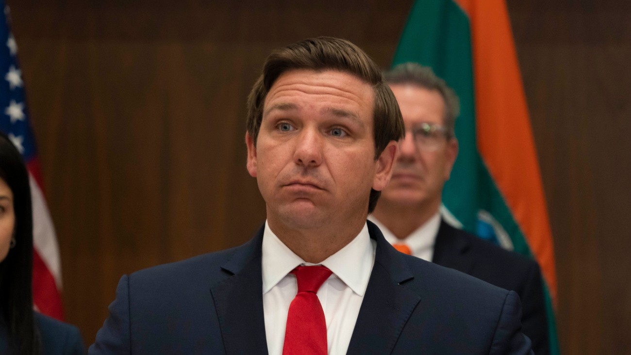 Ron DeSantis en 2019 - Hunter Crenian / Shutterstock