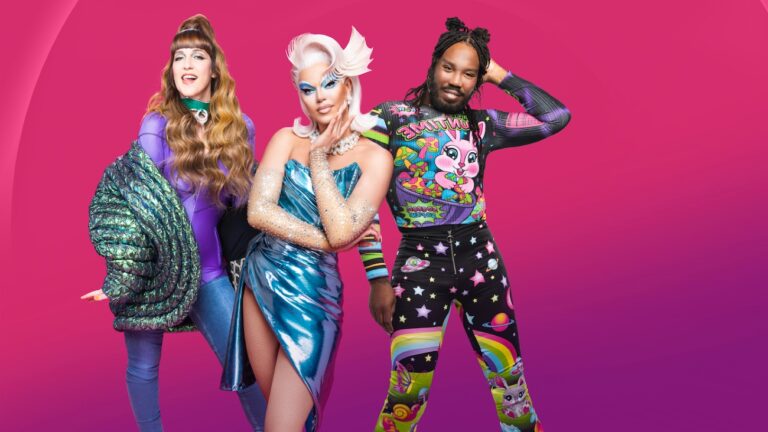 Le jury de « Drag Race France avec (de gauche à droite) : Daphné Burki, Nicky Doll et Kiddy Smile