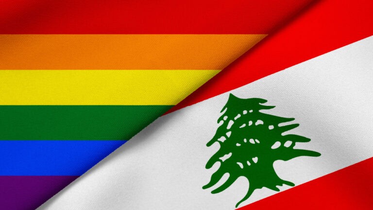 Le drapeau du Liban et le rainbow flag