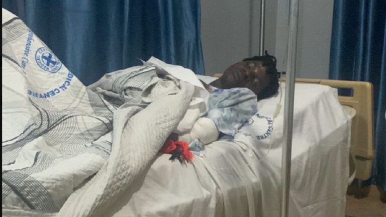 Une photo de Steven Kabuye hospitalisé postée sur son compte X, le 4 janvier 2024