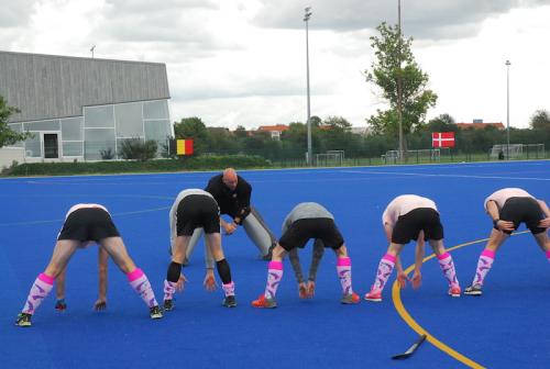 Echauffement hockey sur gazon