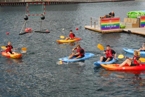 Démonstration de kayak polo